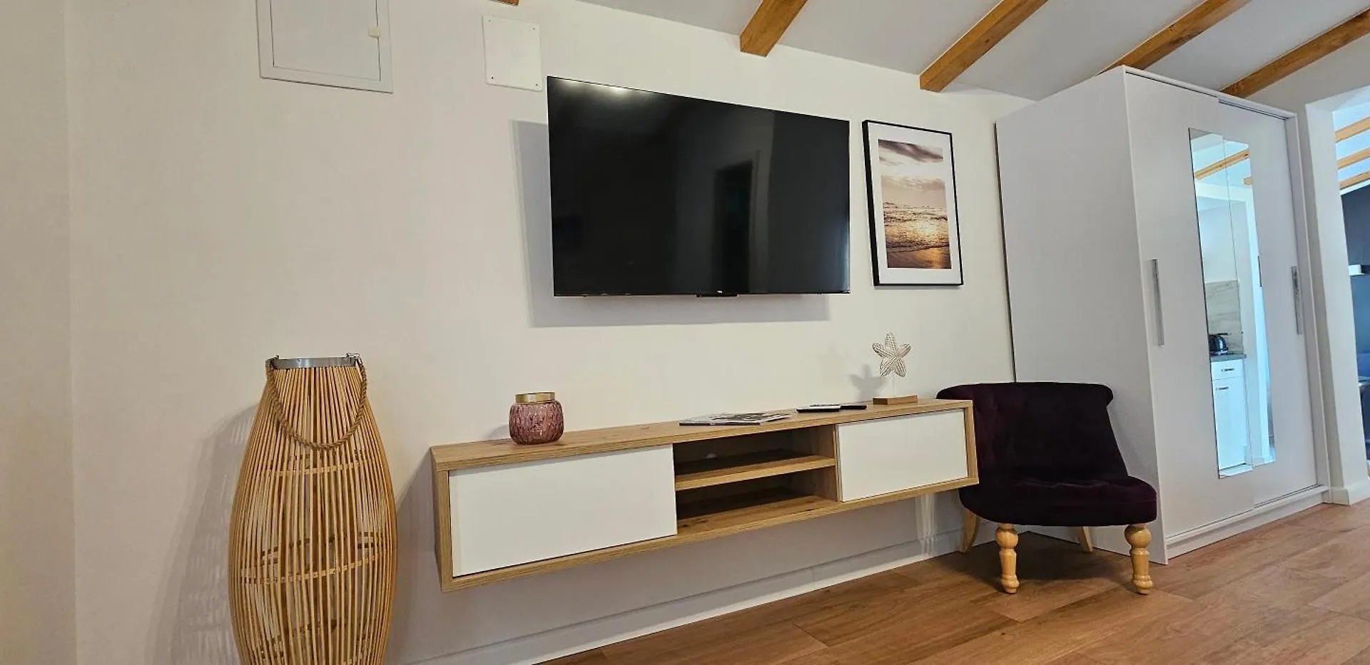 Guest house Apartments & Rooms Karla Dramalj Croatia